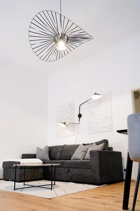 Ferienwohnung Zentrale & Ruhige 2 Zimmer - 42M² Wien Apartment